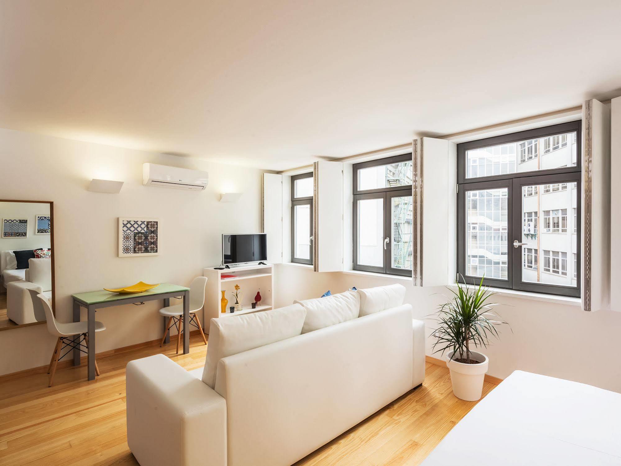 Insitu Trindade By Guestify Apartment Porto Exterior photo